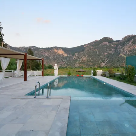 Light Of Apollon Villa *